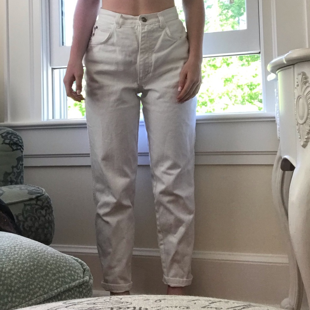 white mom jeans!